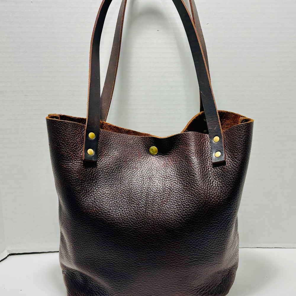 Portland Leather small classic tote - Picture 10 of 11